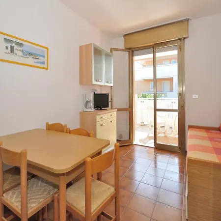 Apartment In Near Sea